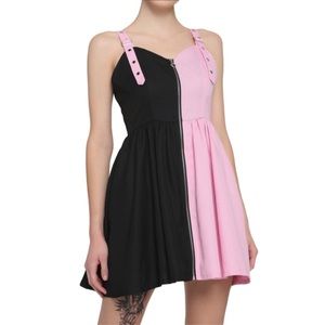 NWT Hot Topic Pink & Black Split Sweetheart Dress XL